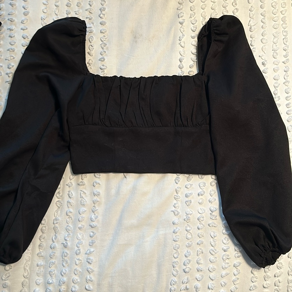 Princess Polly cropped black going out shirt, US 4